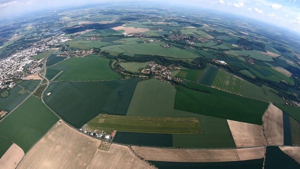 letiště Kolín tandemové seskoky